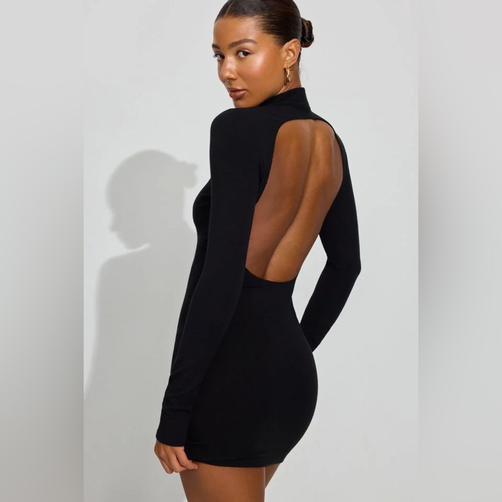 Long Sleeve Open Back Dress